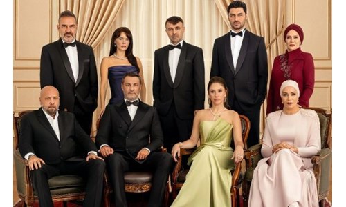 KIZILCIK ŞERBETİ'NİN SENARİSTLERİ DEĞİŞTİ